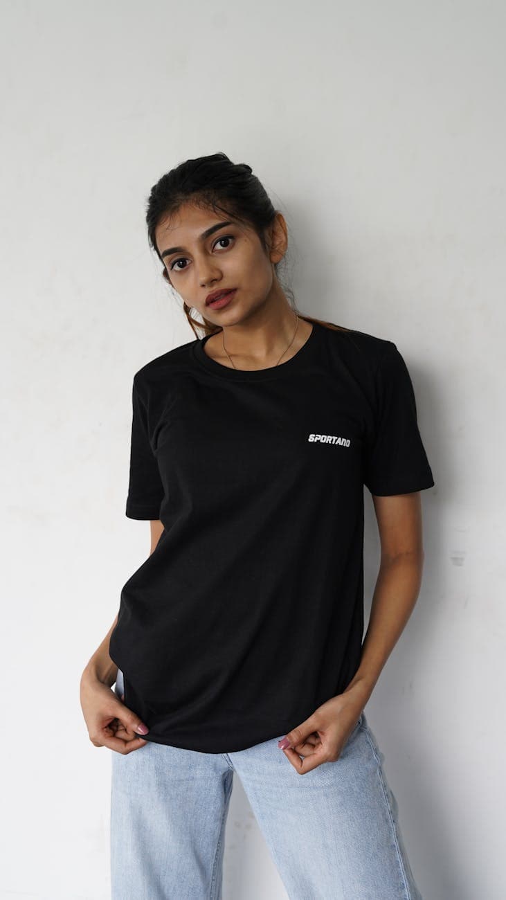 Essential Crop Tee