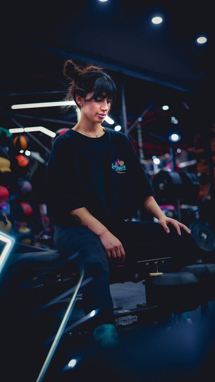 Ribbed Slim Tee